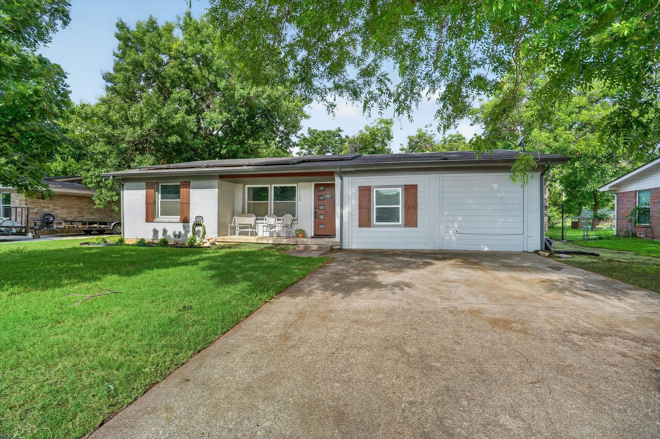 1120 Warden Street Benbrook TX 76126