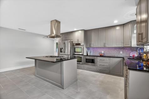1120 Warden Street Benbrook TX 76126