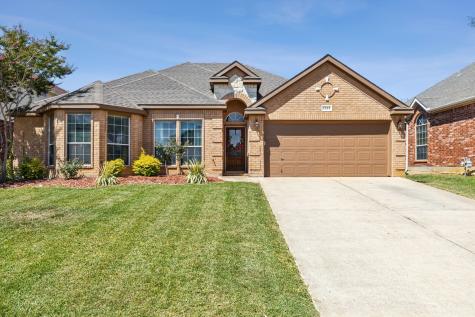 1414 Chateau Lane Mansfield TX 76063