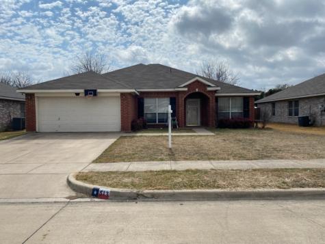 513 Alex Street Saginaw TX 76179