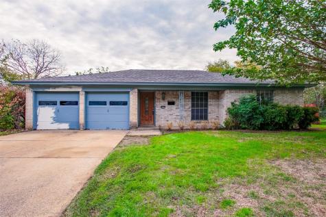 4924 Cummings Drive North Richland Hills TX 76180
