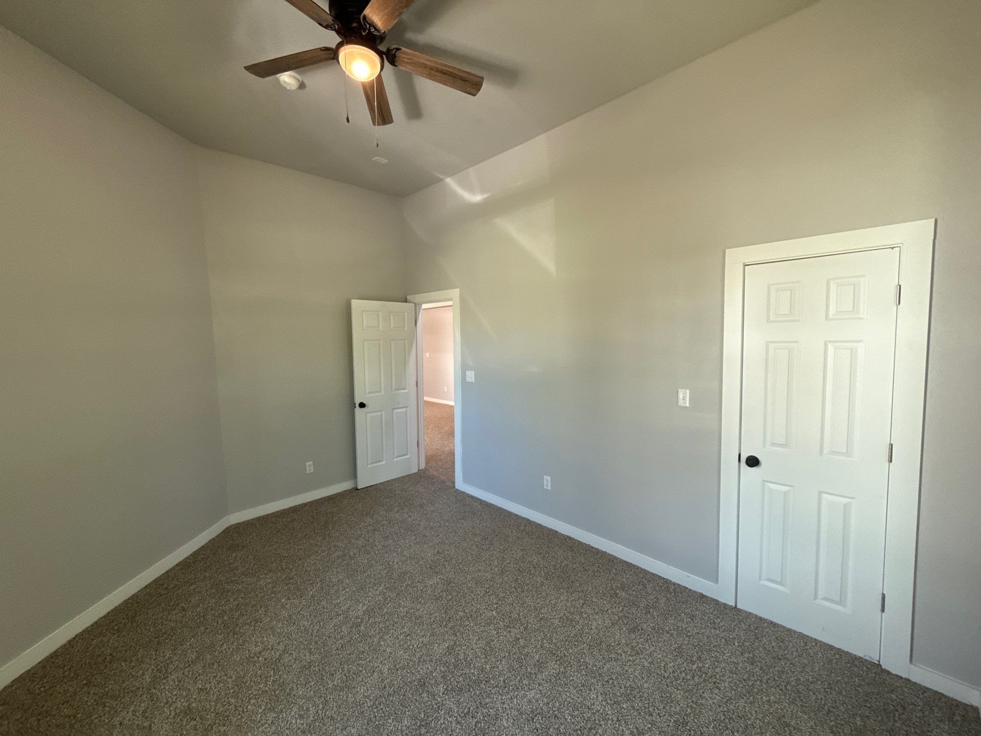 320 W 6th Street Bonham TX 75418