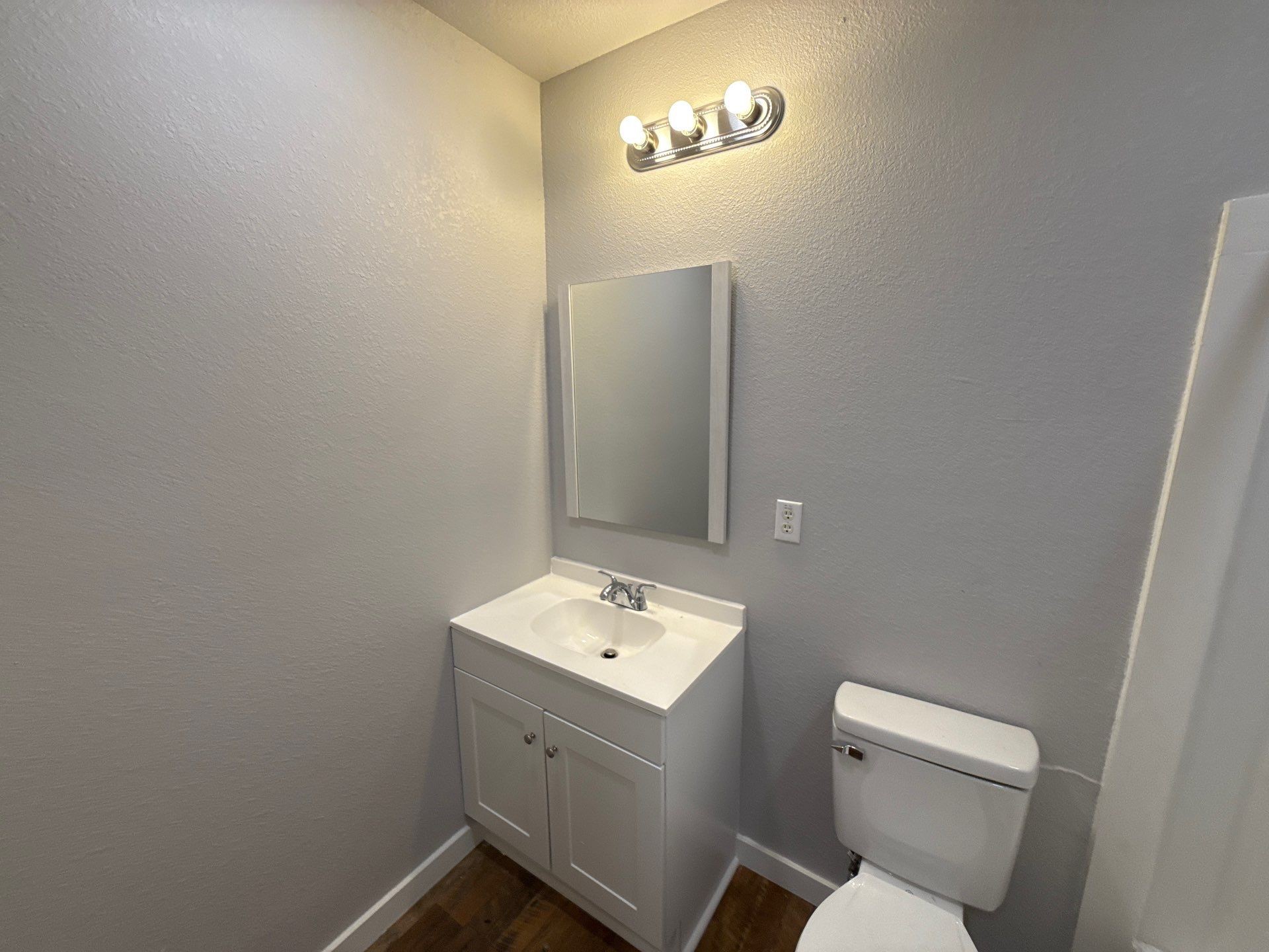 320 W 6th Street Bonham TX 75418