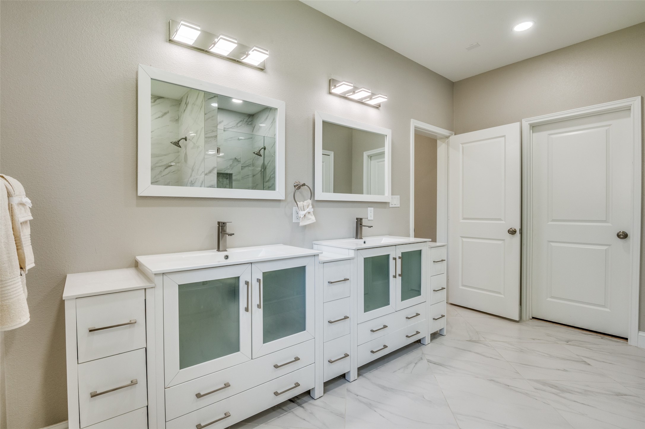 206 Splitrail Drive Mabank TX 75143