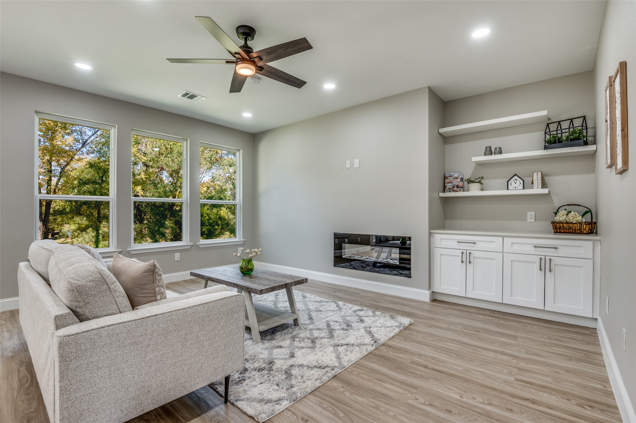 206 Splitrail Drive Mabank TX 75143