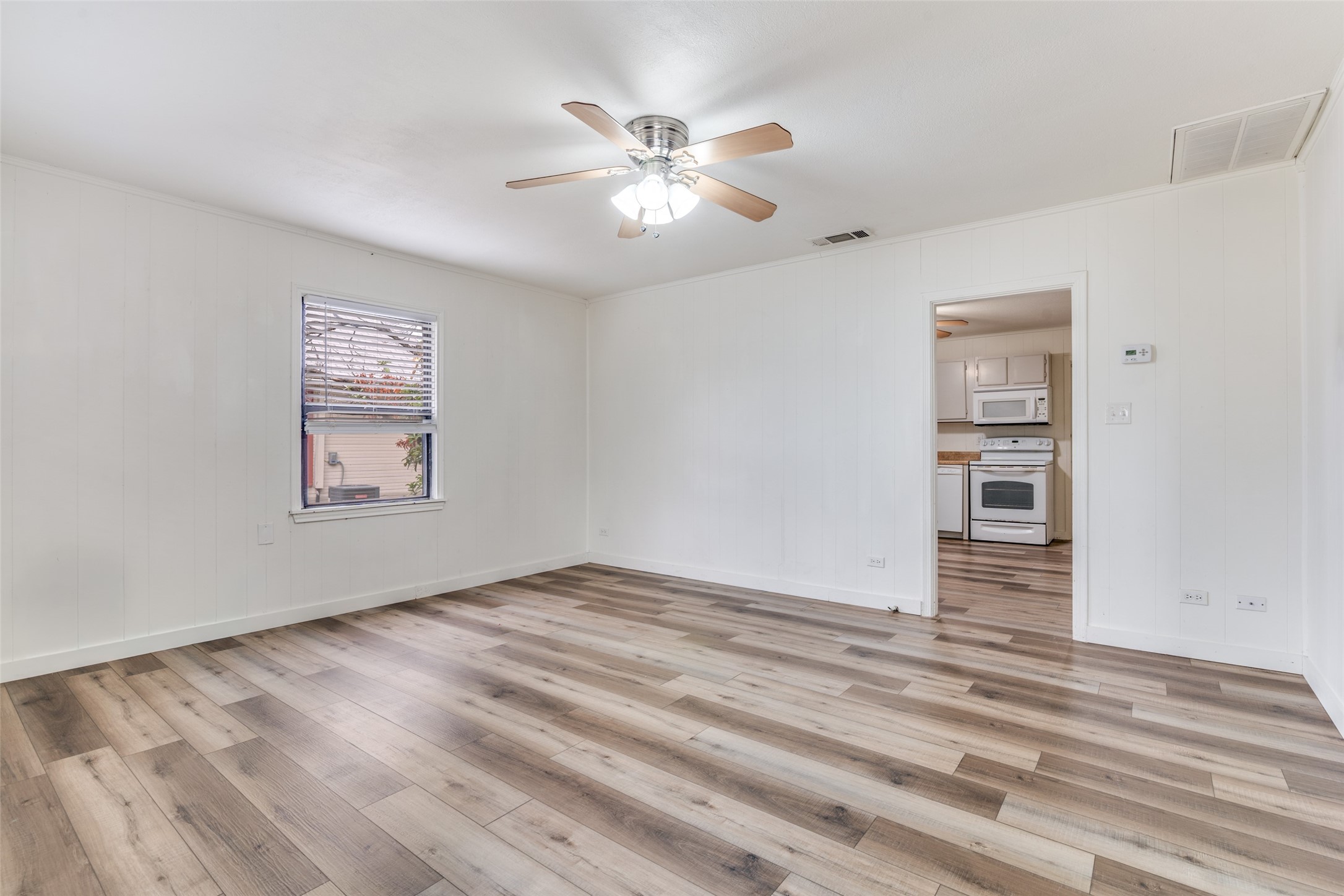 2207 Drake Street Caddo Mills TX 75135