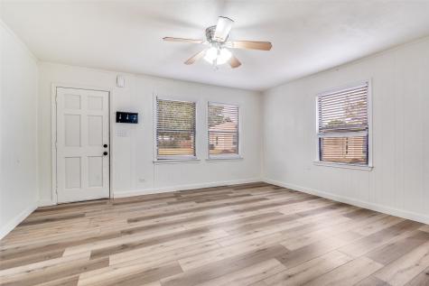 2207 Drake Street Caddo Mills TX 75135