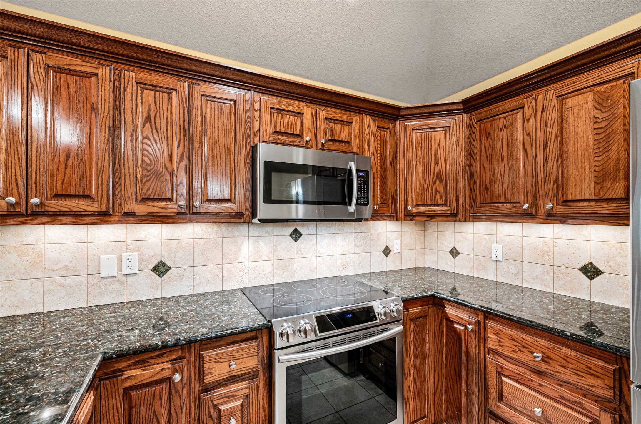 9417 Ravenswood Road Granbury TX 76049