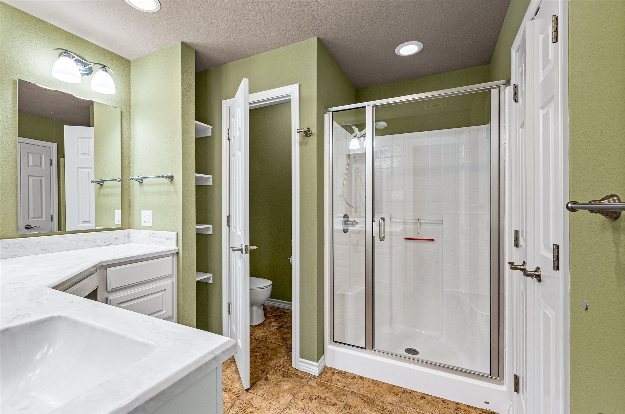 9417 Ravenswood Road Granbury TX 76049