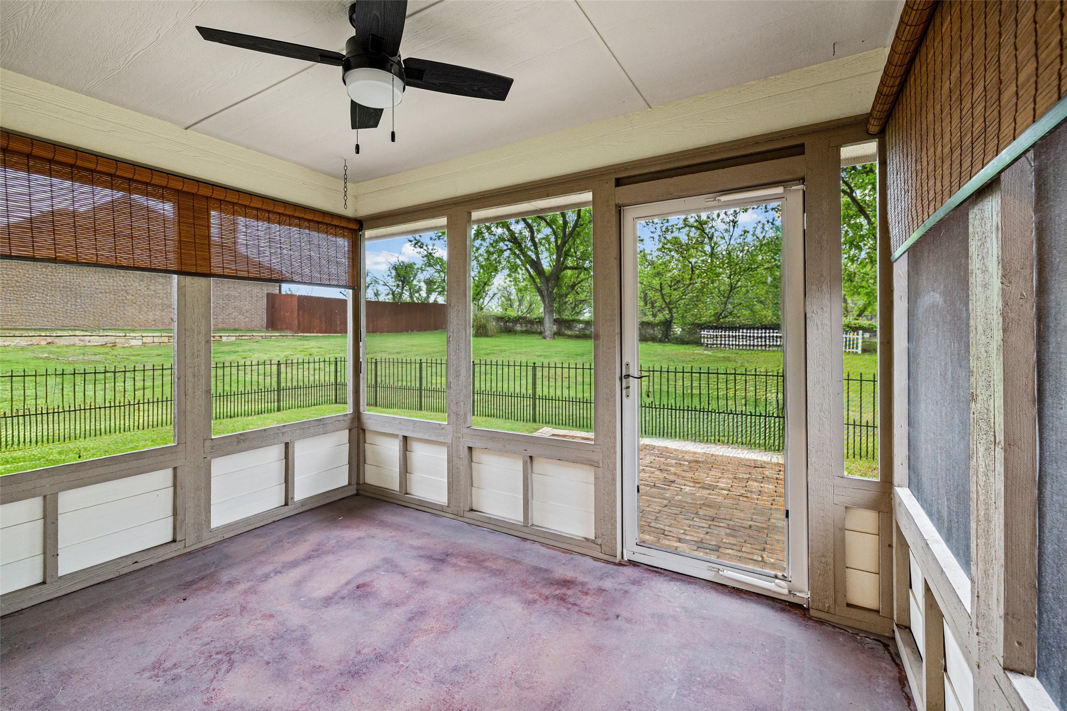 9417 Ravenswood Road Granbury TX 76049