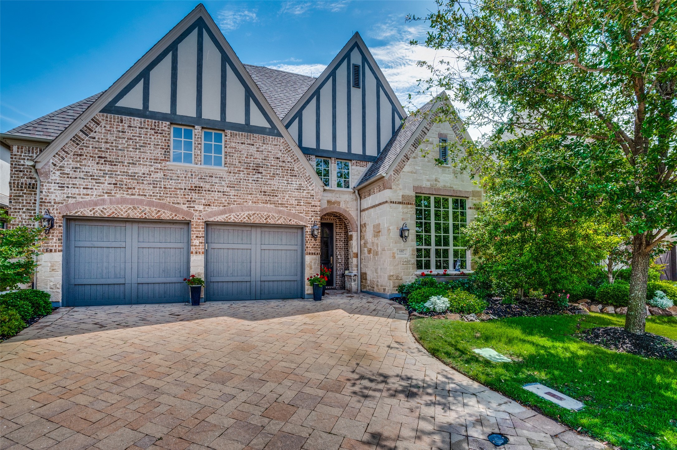 687 Brookstone Drive Irving TX 75039