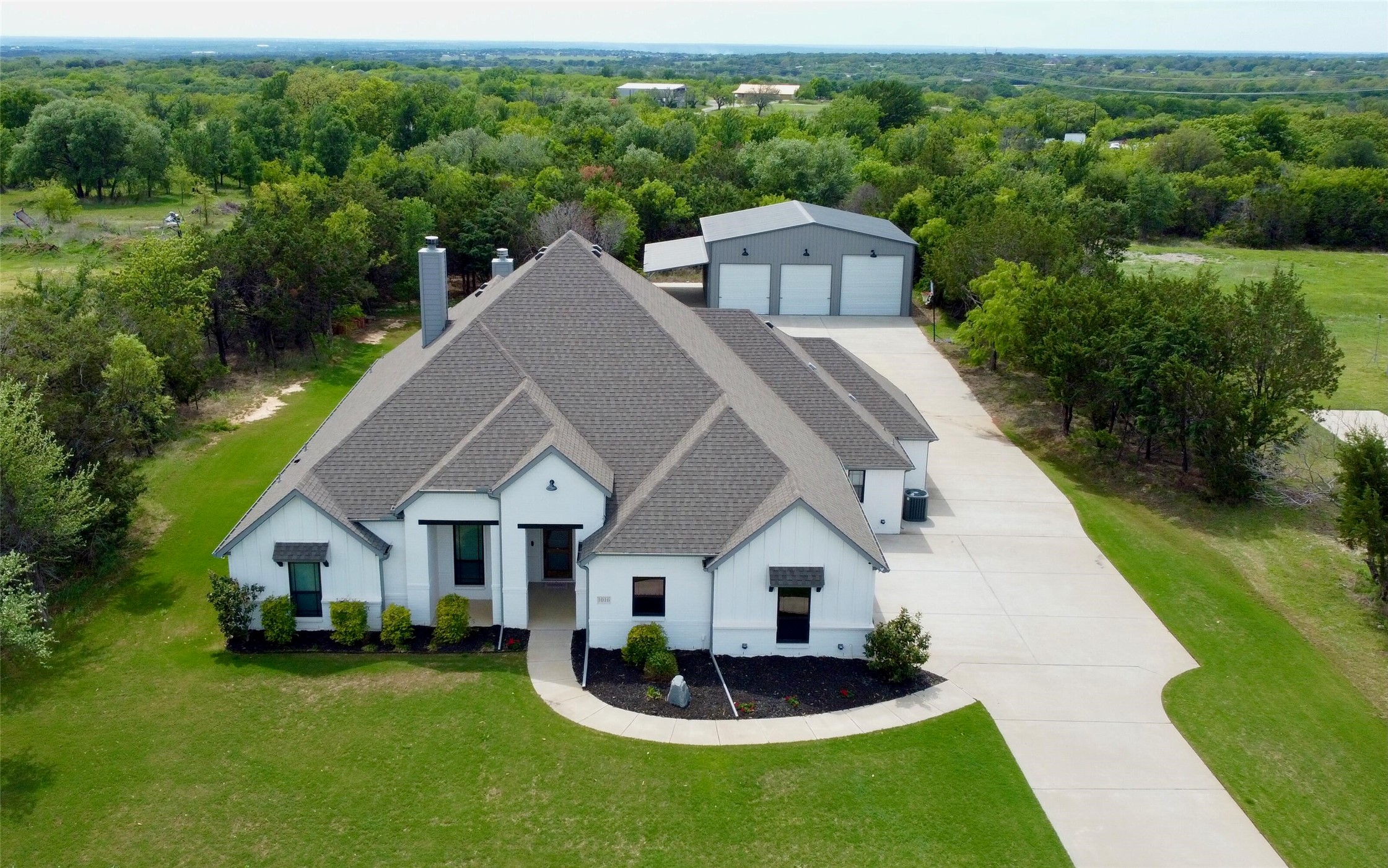 1016 Forest Glen Road Weatherford TX 76087