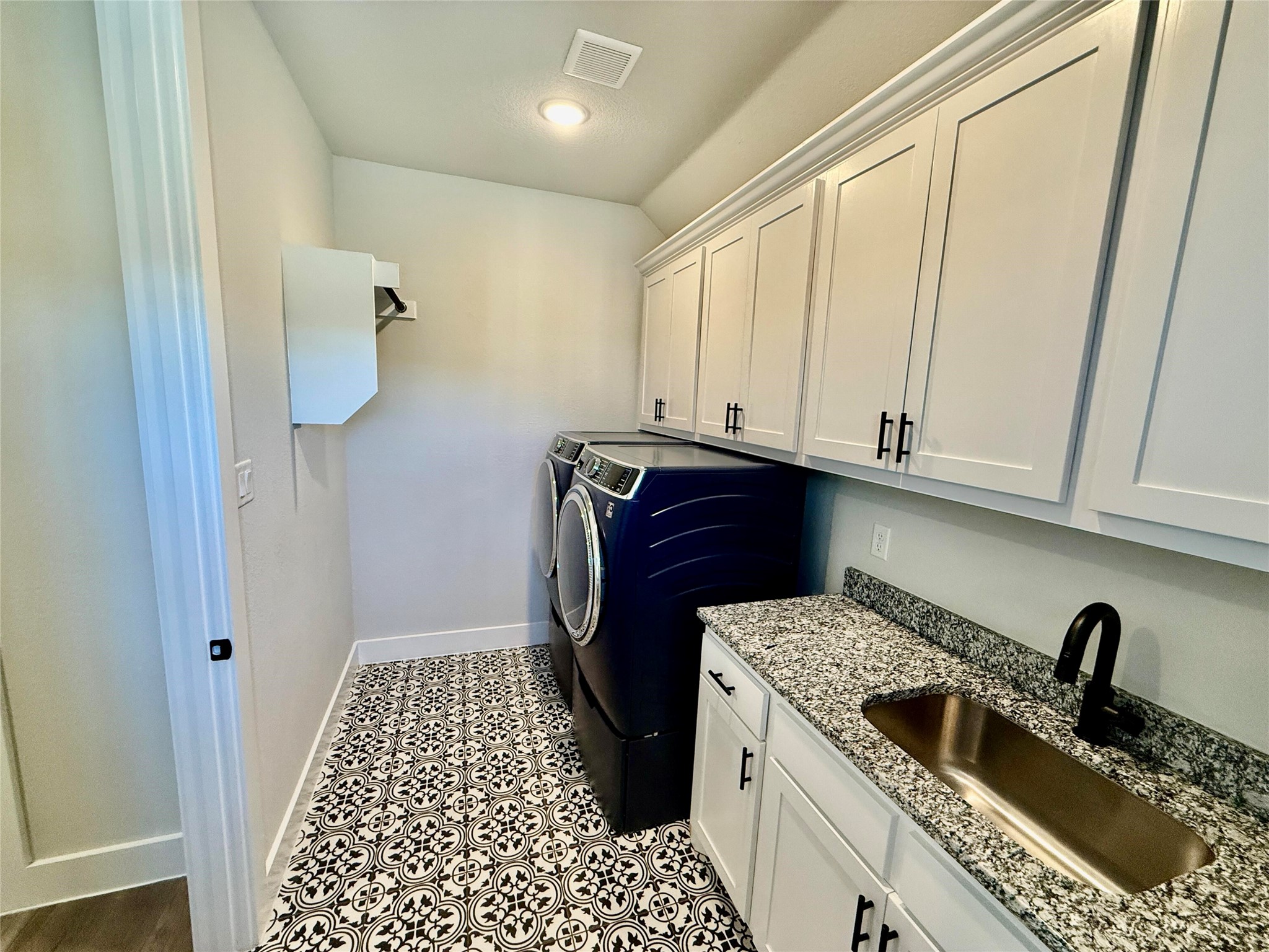 1016 Forest Glen Road Weatherford TX 76087