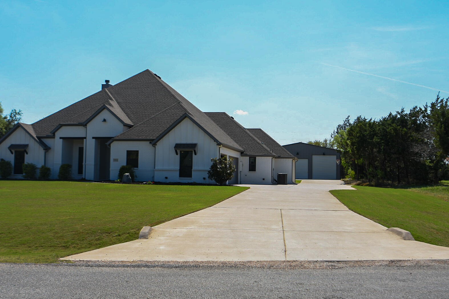 1016 Forest Glen Road Weatherford TX 76087