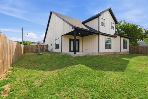 5508 Firewood Trail Granbury TX 76048