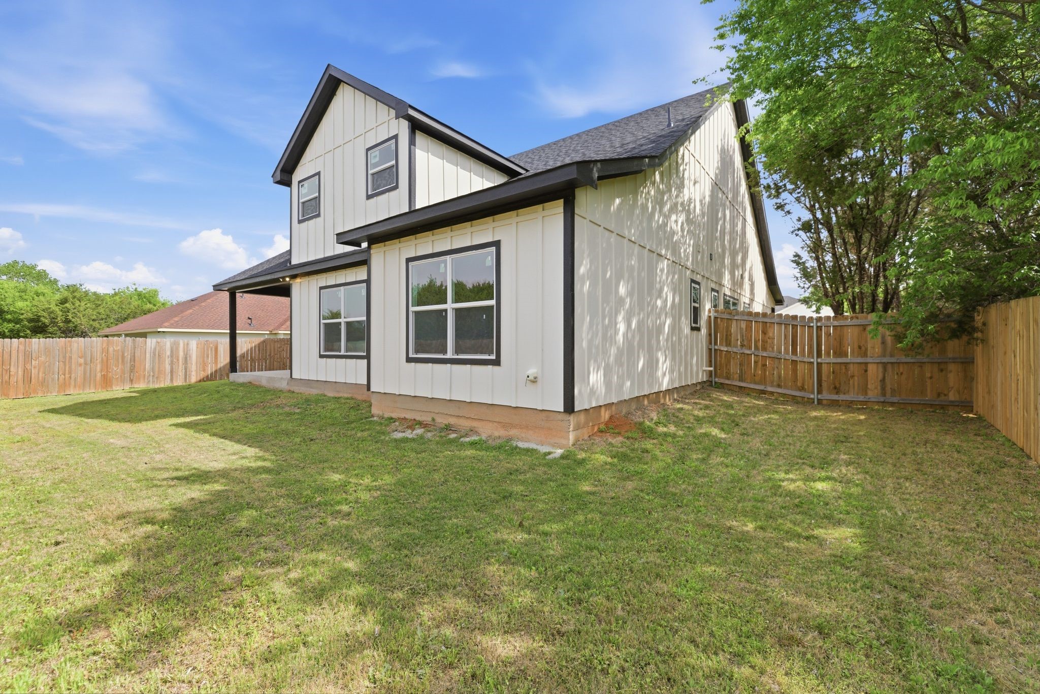 5508 Firewood Trail Granbury TX 76048