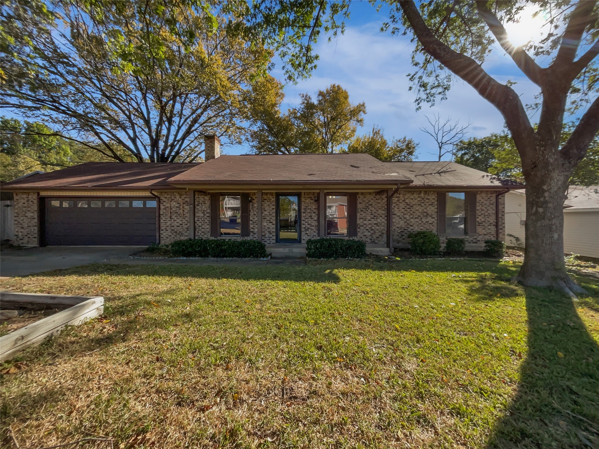 806 SE 4th Street Grand Prairie TX 75051