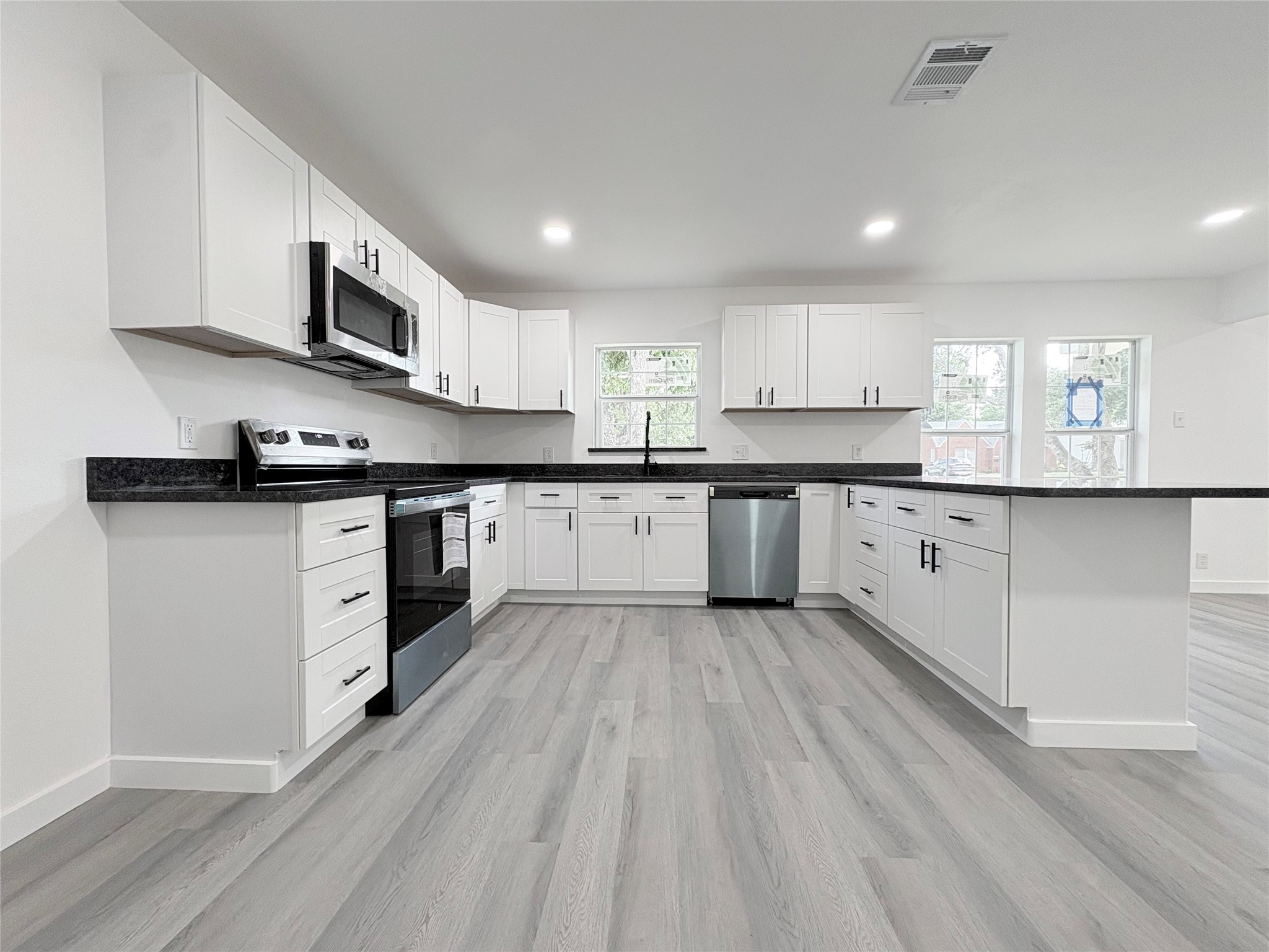 1322 3rd Street Graham TX 76450
