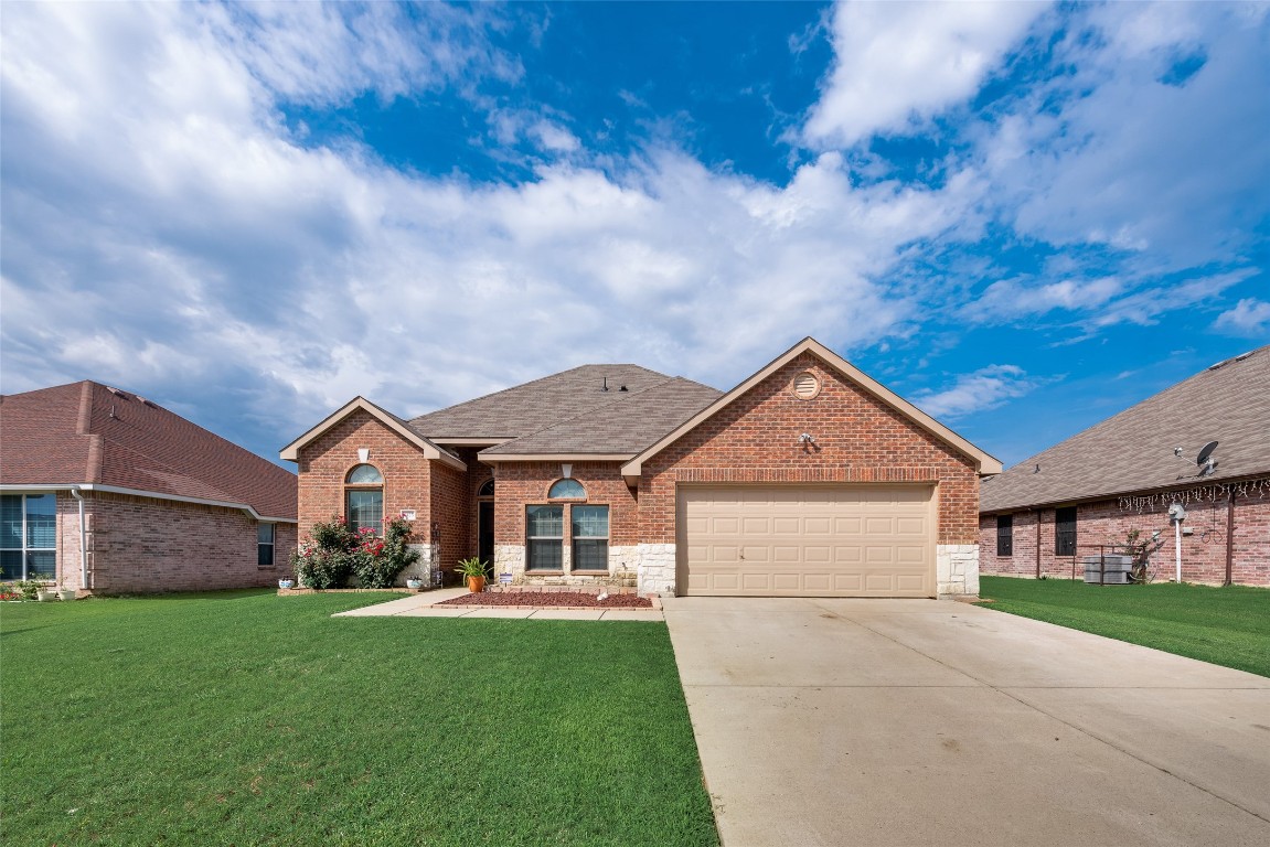 1425 Baylee Street Seagoville TX 75159
