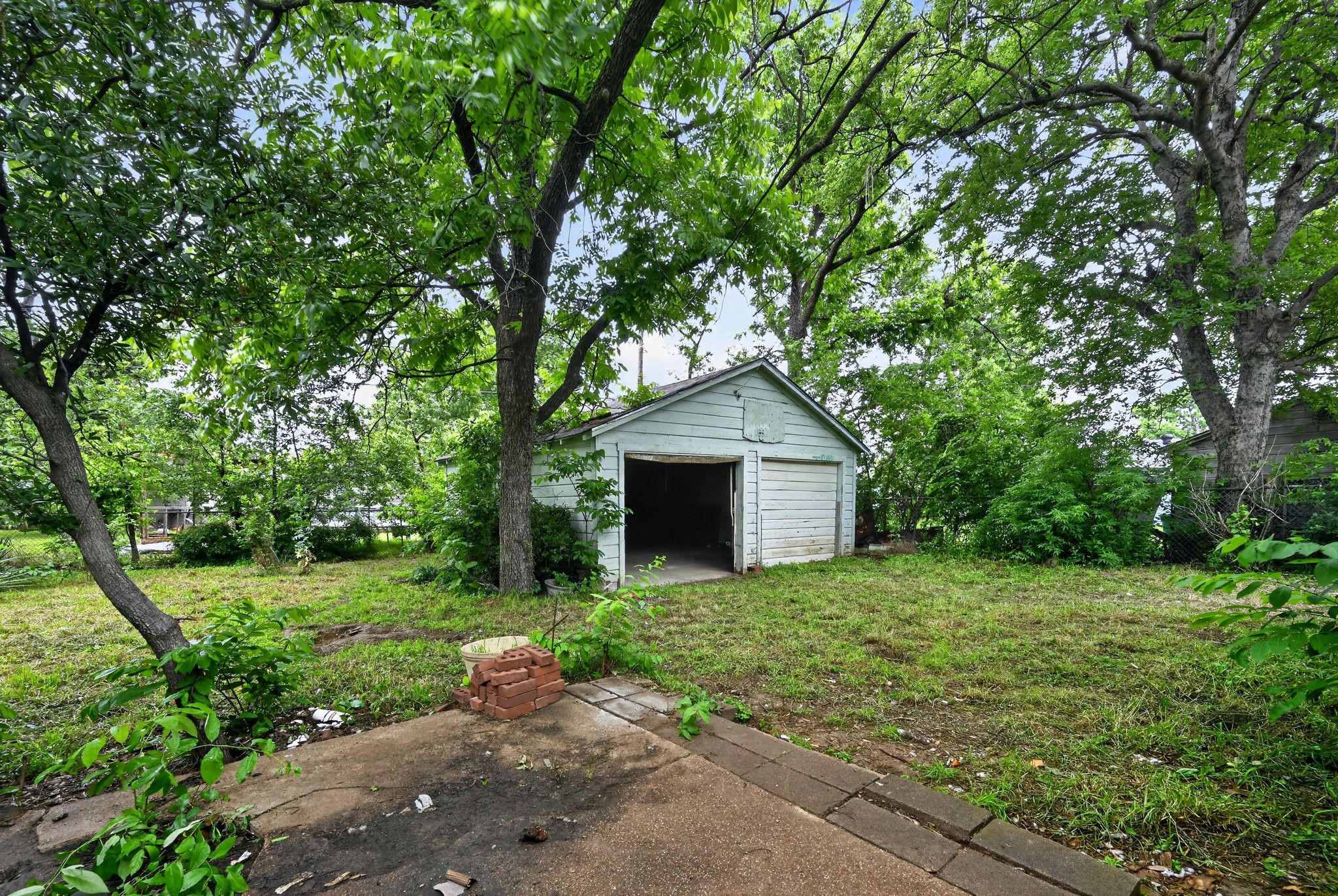 3261 Abney Avenue Fort Worth TX 76110