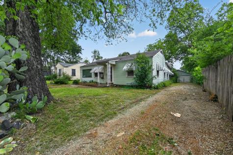 3261 Abney Avenue Fort Worth TX 76110