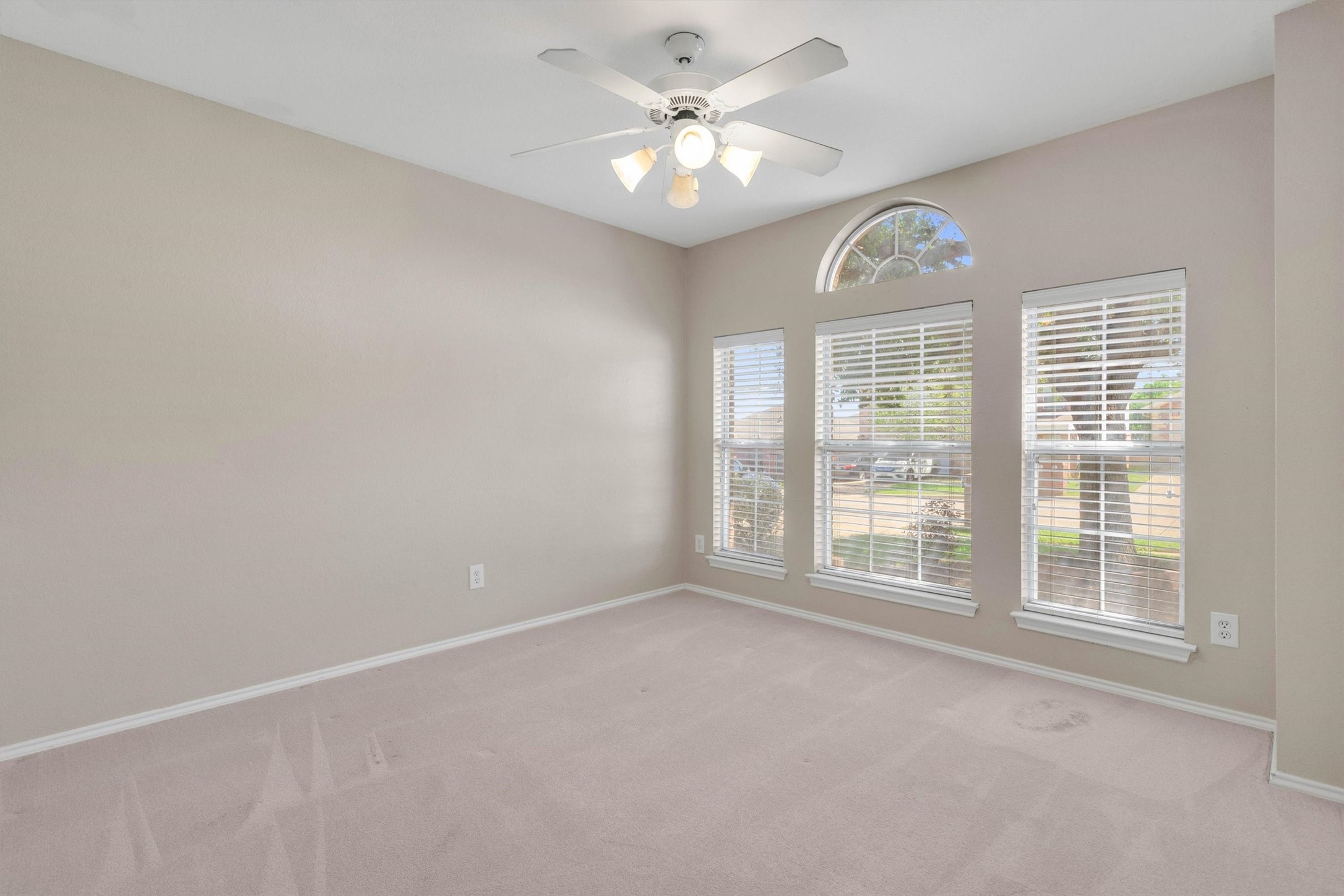 4905 Stirrup Way Fort Worth TX 76244