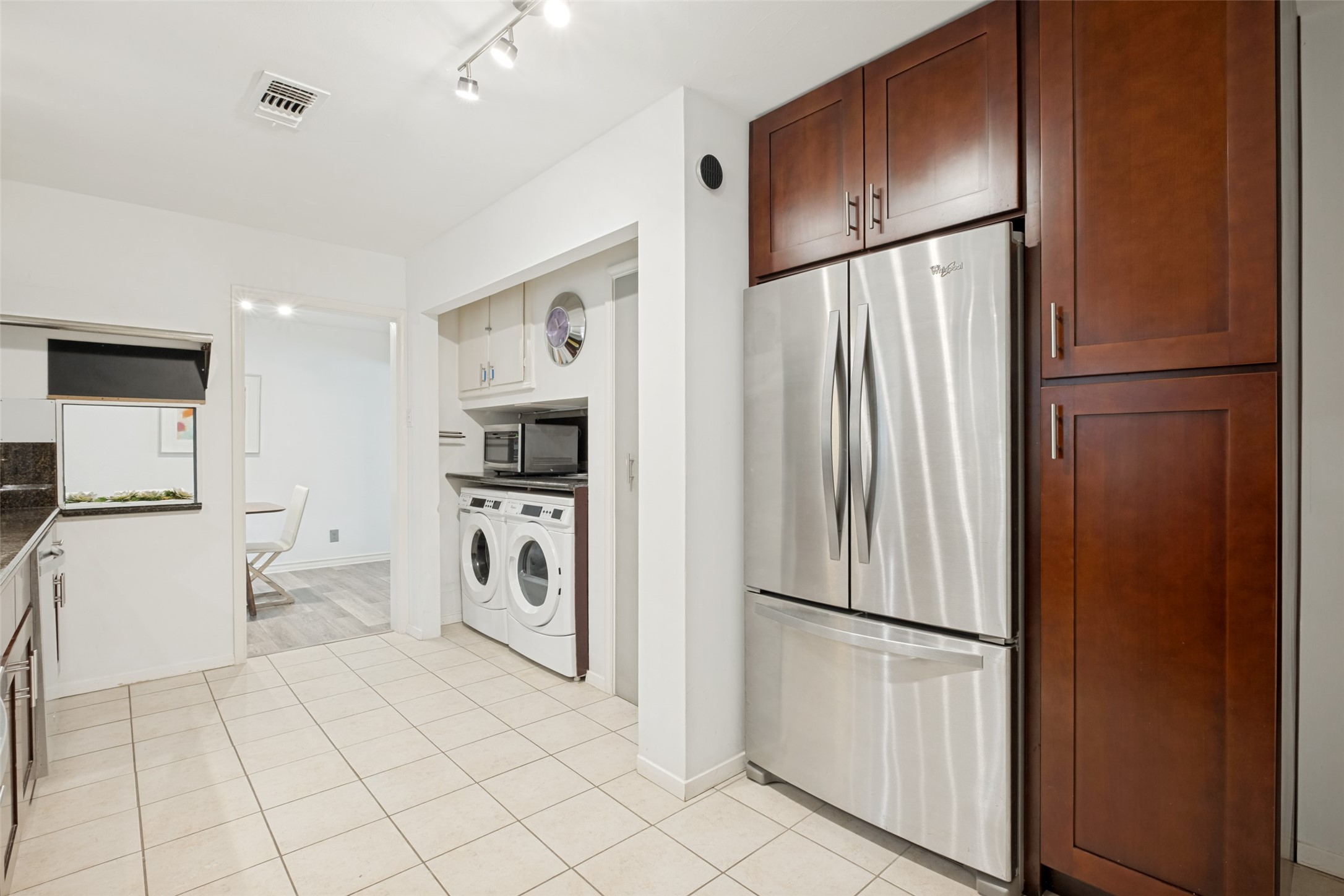 6406 Chesley Lane Dallas TX 75214