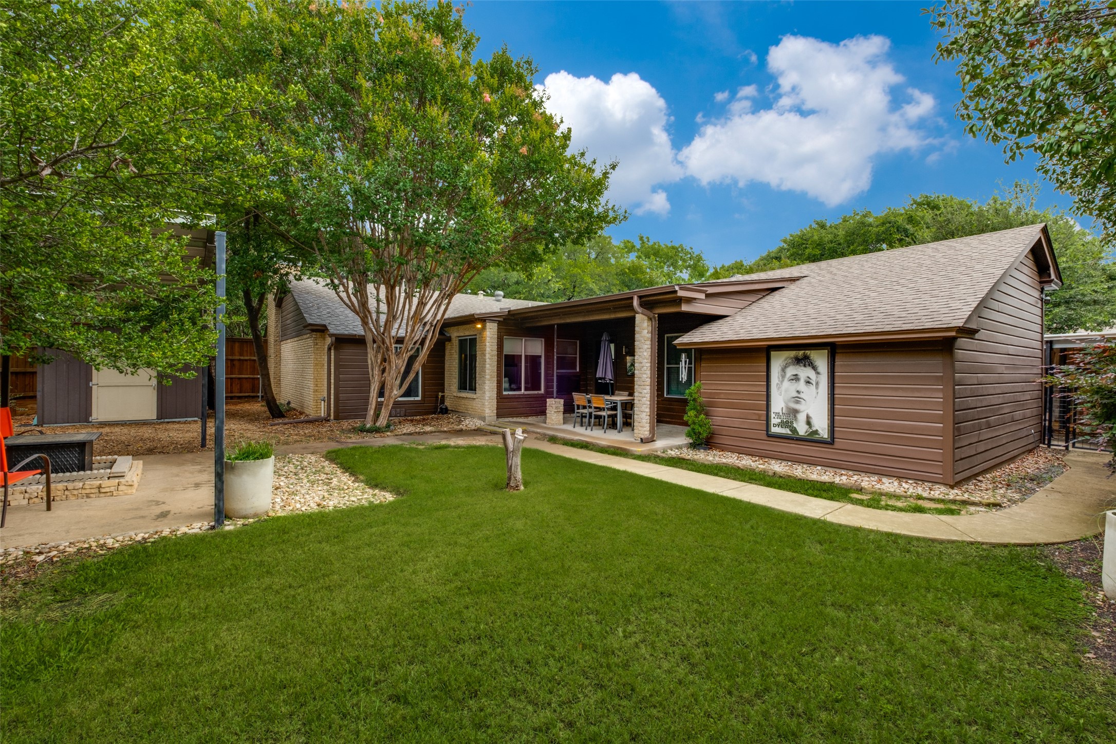 6406 Chesley Lane Dallas TX 75214