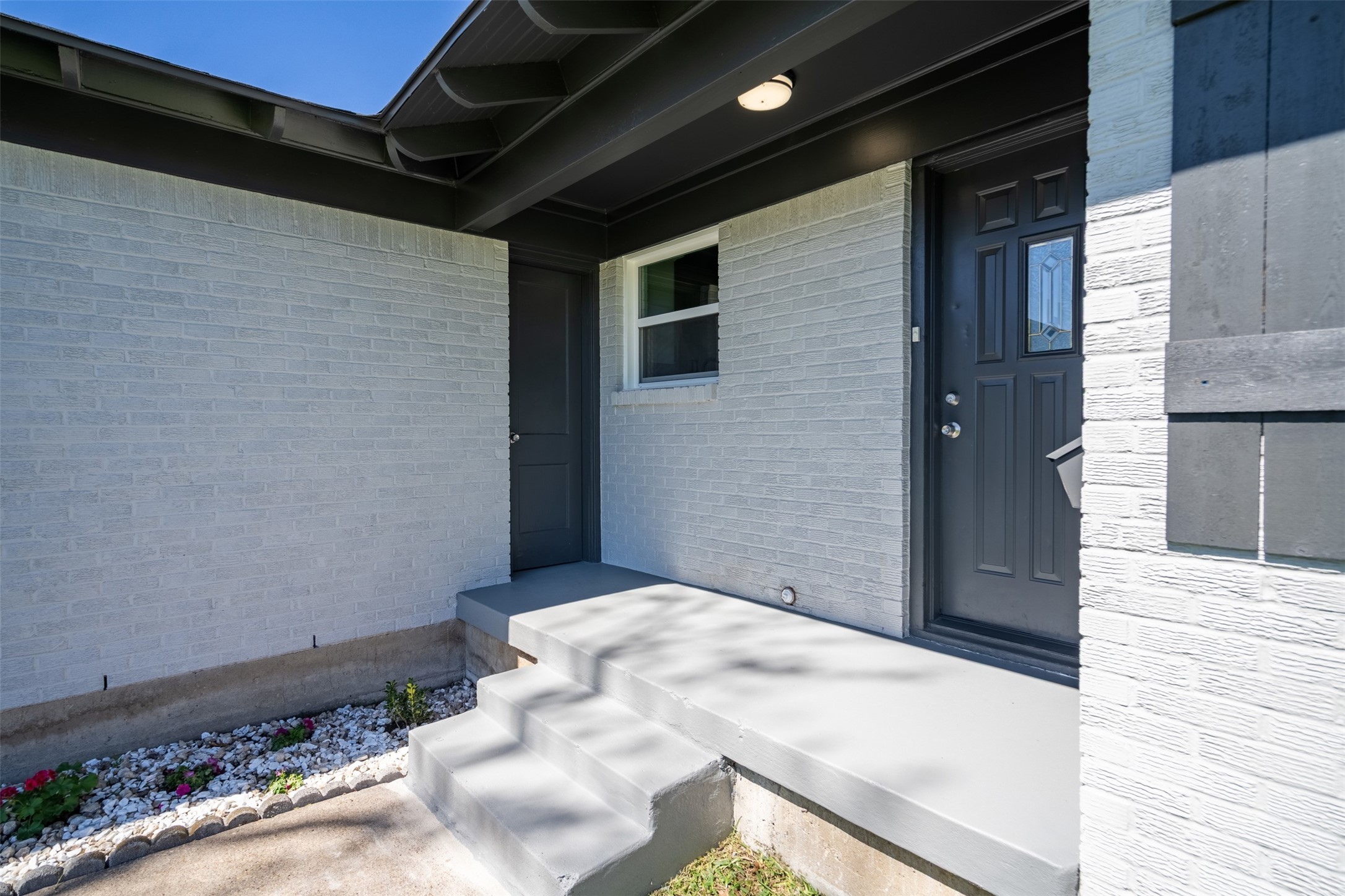 2245 Highwood Drive Dallas TX 75228
