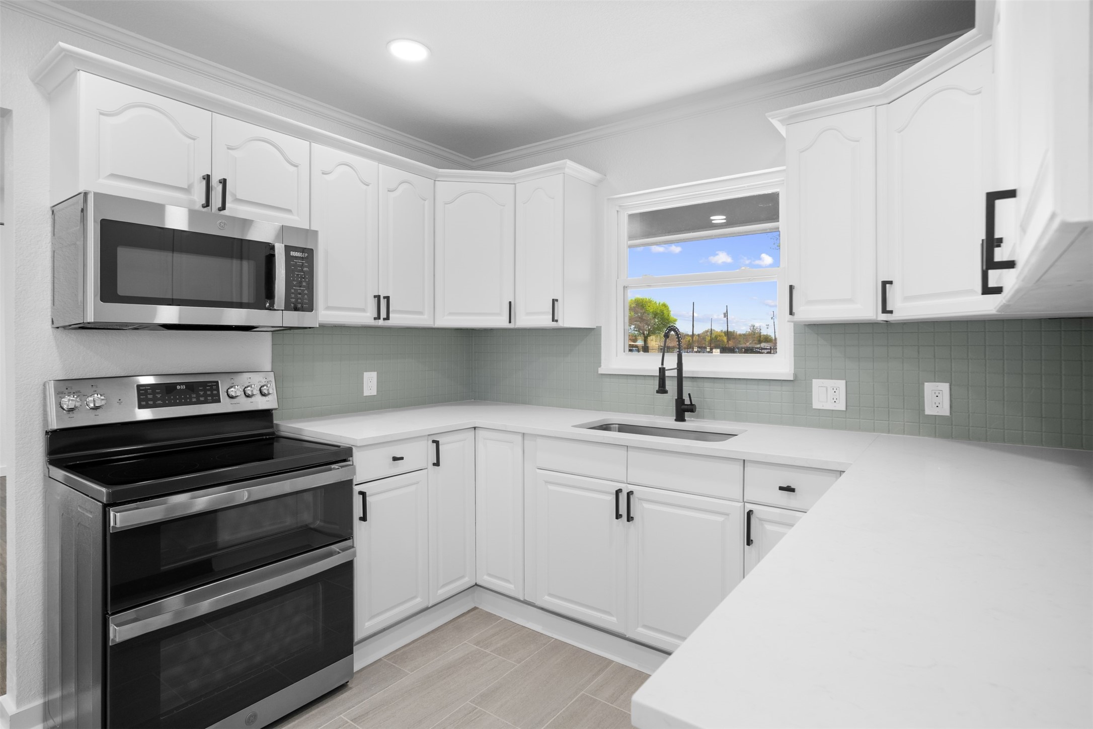 2245 Highwood Drive Dallas TX 75228