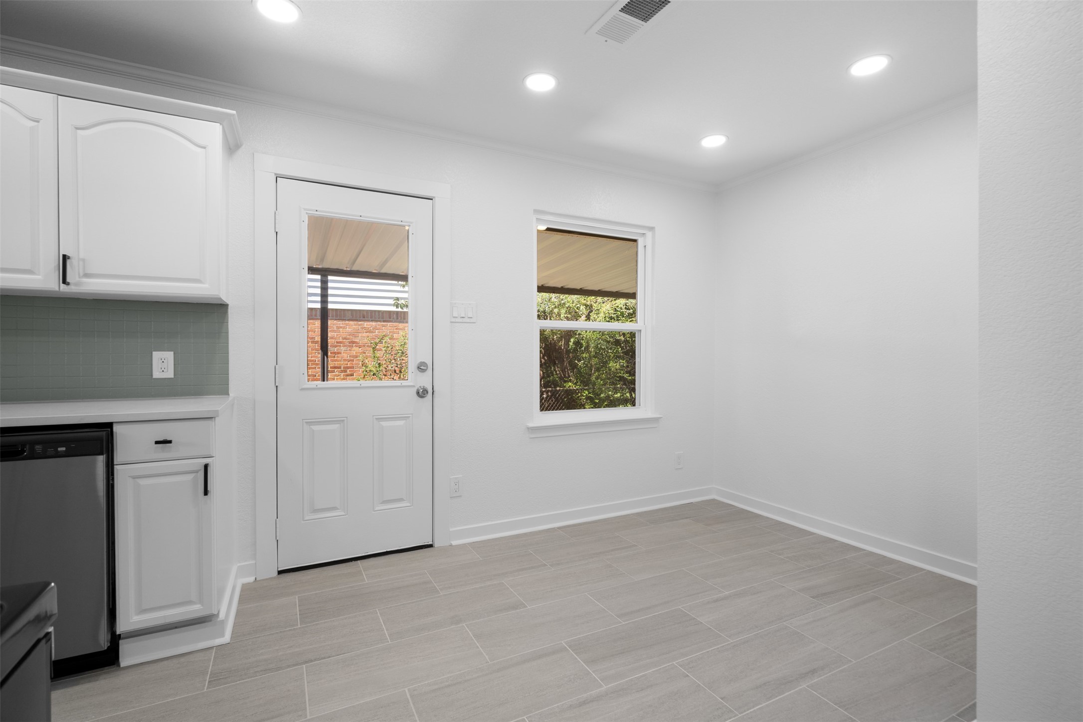 2245 Highwood Drive Dallas TX 75228