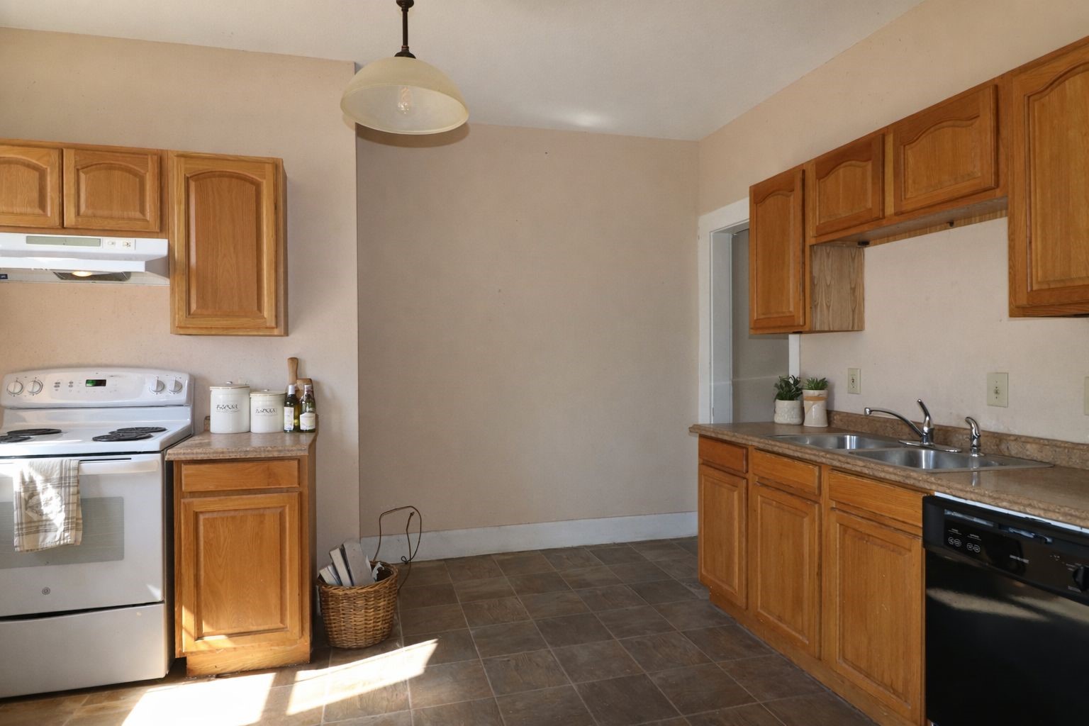 100 N Files Street Itasca TX 76055
