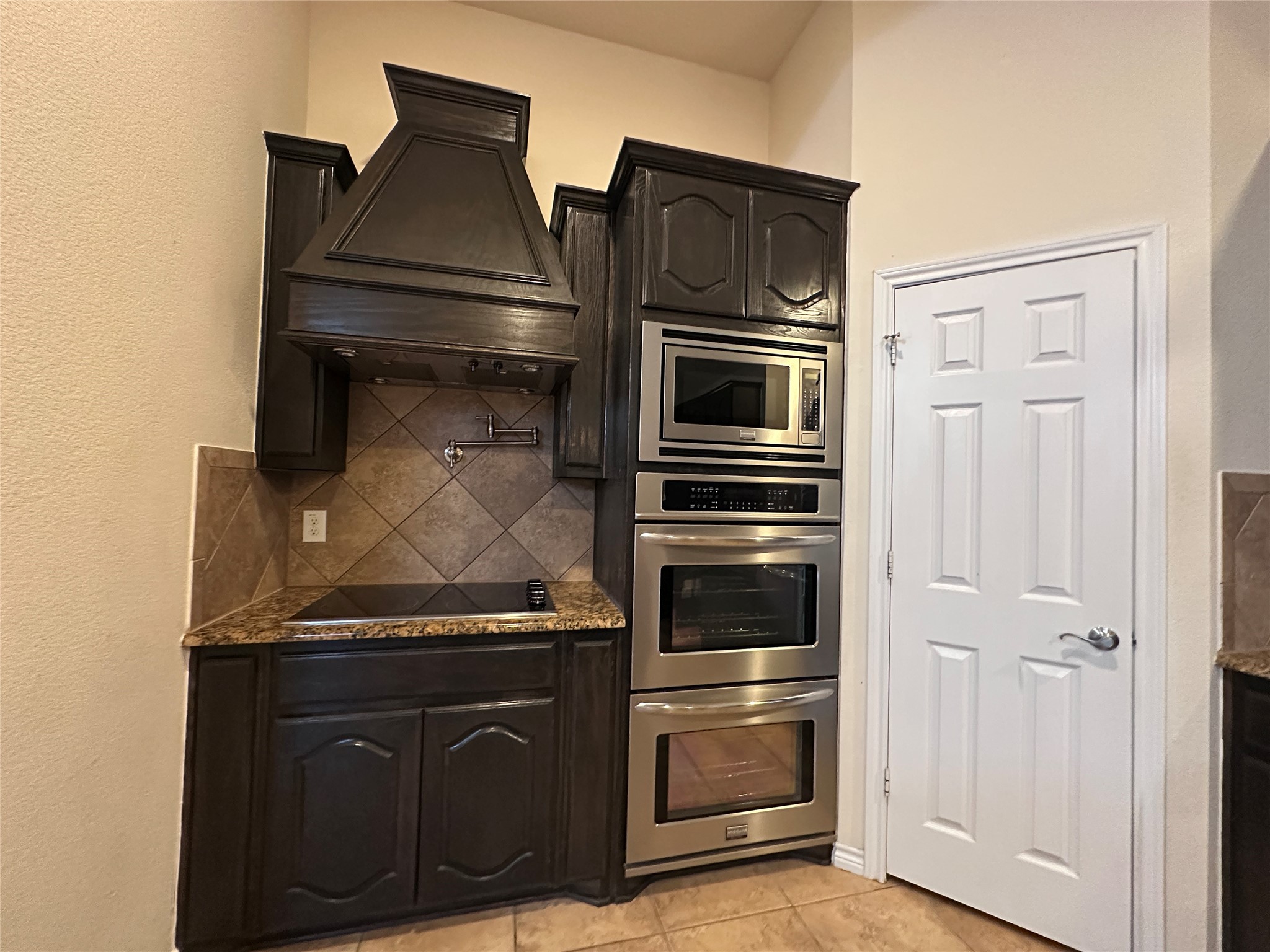702 Carolyn T Hunt Drive Cedar Hill TX 75104