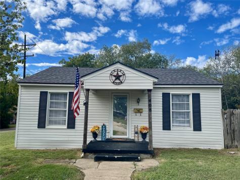 408 S Washington Street Farmersville TX 75442
