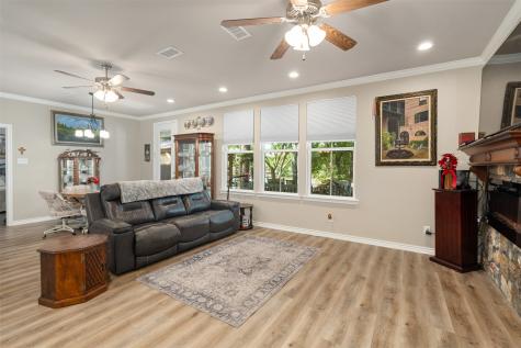 122 Redondo Drive Gun Barrel City TX 75156