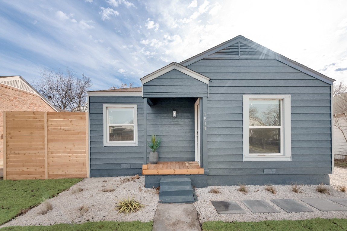 4814 Hopkins Avenue Dallas TX 75209