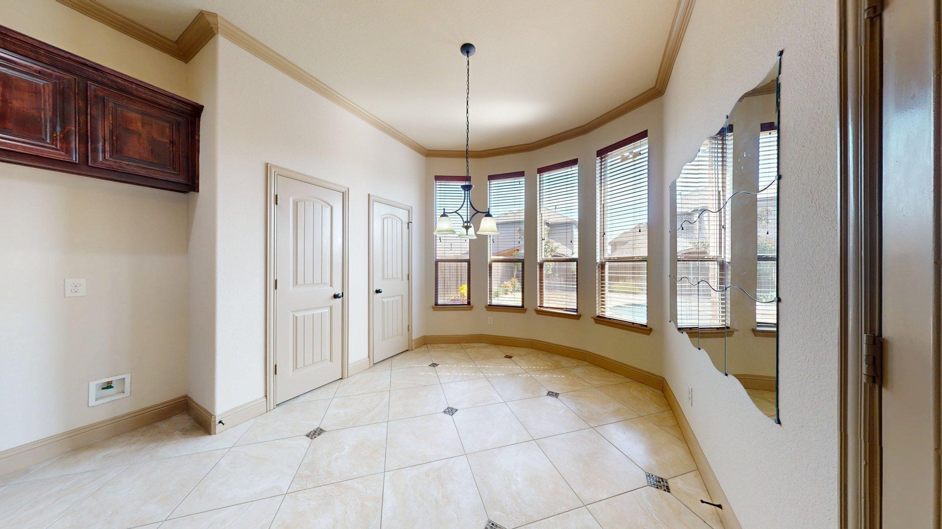 586 Deverson Drive Rockwall TX 75087
