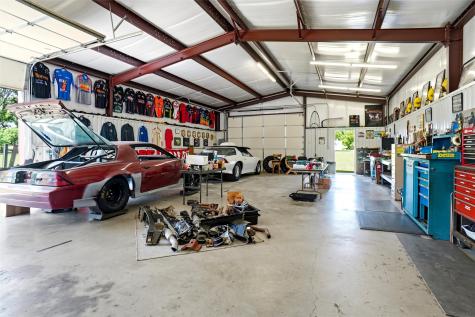 8983 W Odneal Road Krum TX 76249
