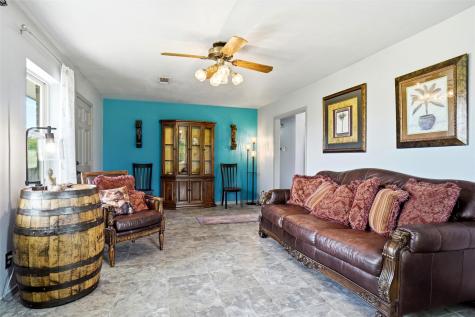 8983 W Odneal Road Krum TX 76249