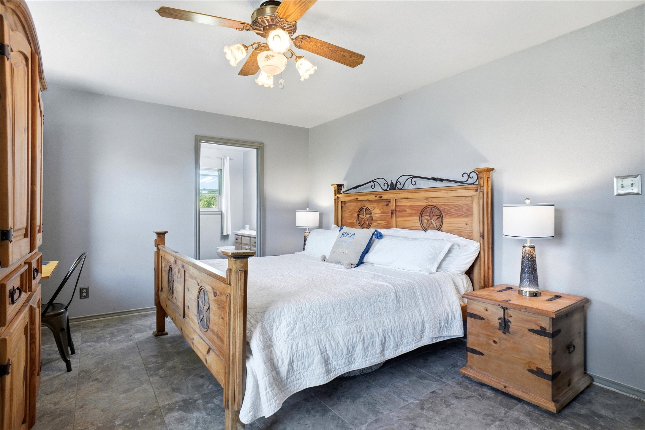 8983 W Odneal Road Krum TX 76249