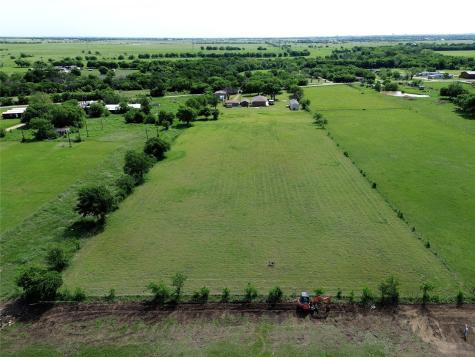 8983 W Odneal Road Krum TX 76249