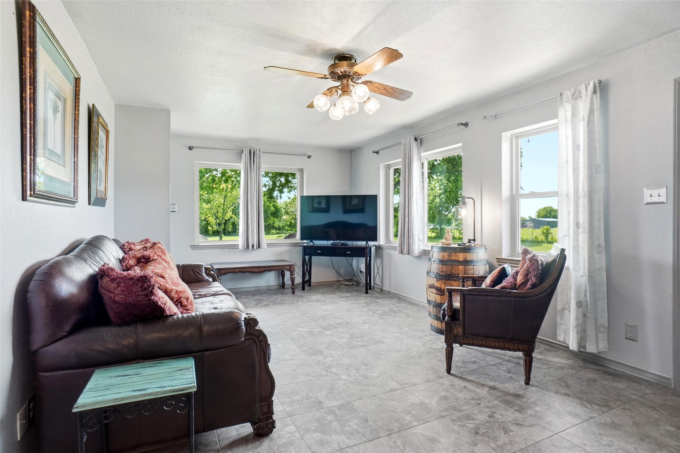 8983 W Odneal Road Krum TX 76249