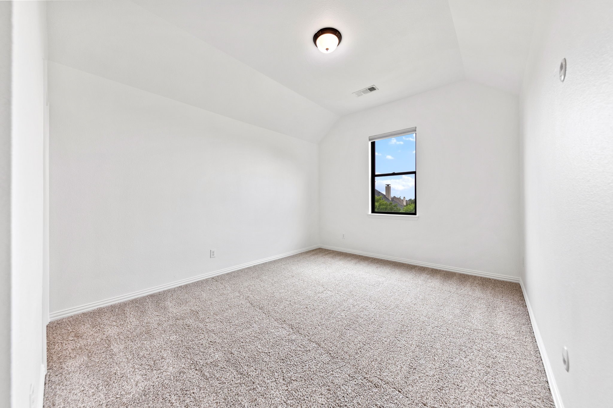 1209 Dame Susan Lane Lewisville TX 75056