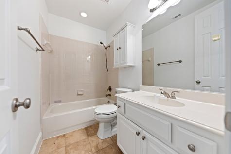 1209 Dame Susan Lane Lewisville TX 75056