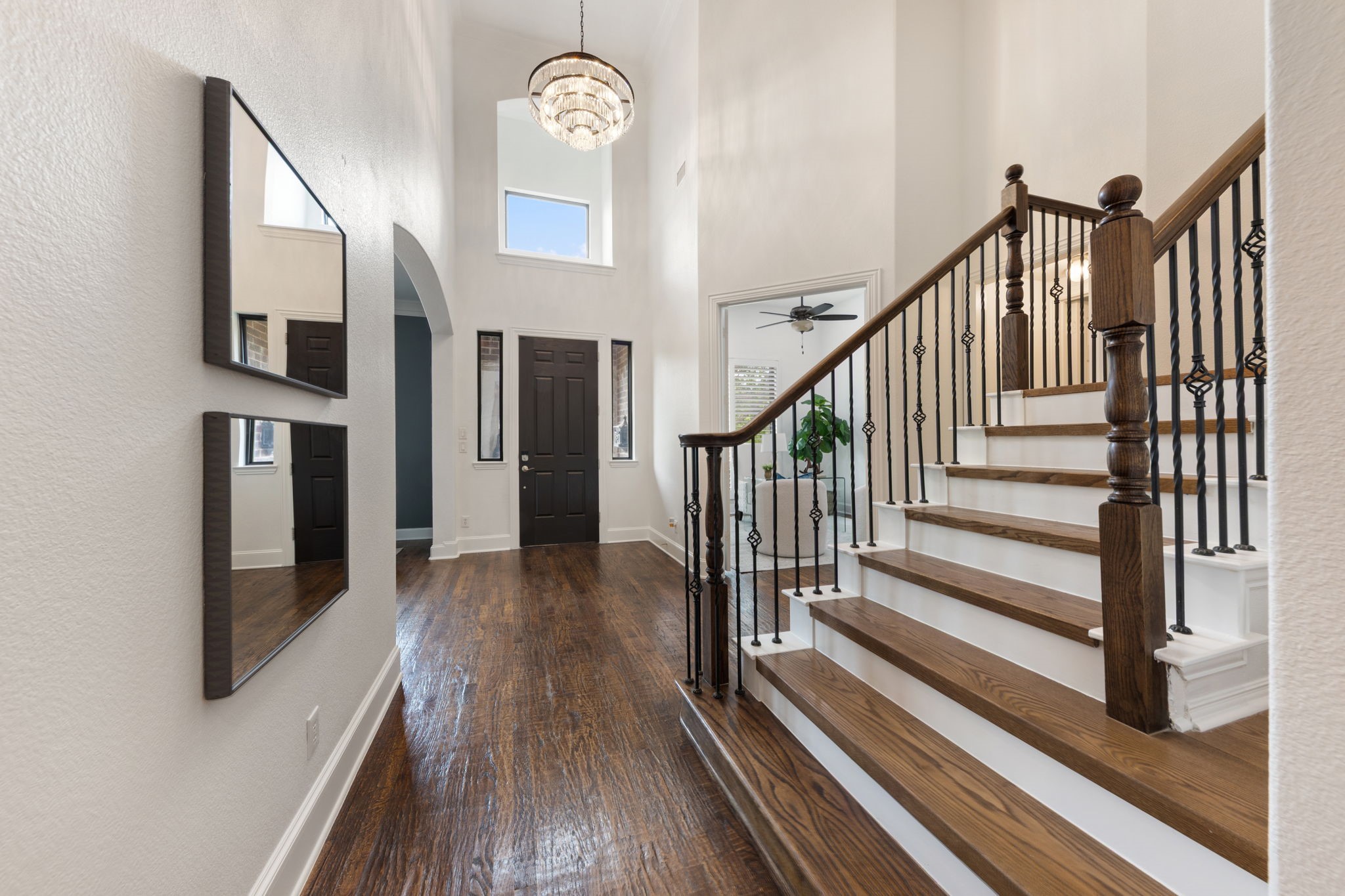 1209 Dame Susan Lane Lewisville TX 75056