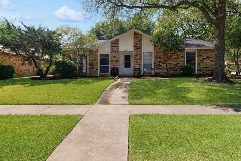 2802 Clover Valley Drive Garland TX 75043