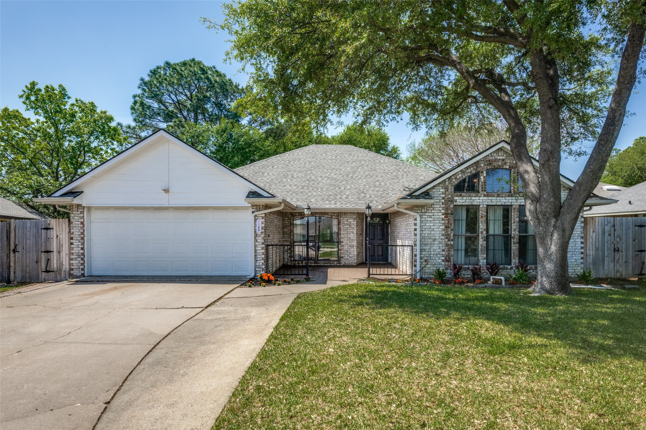 1109 Prairie Creek Place Flower Mound TX 75028