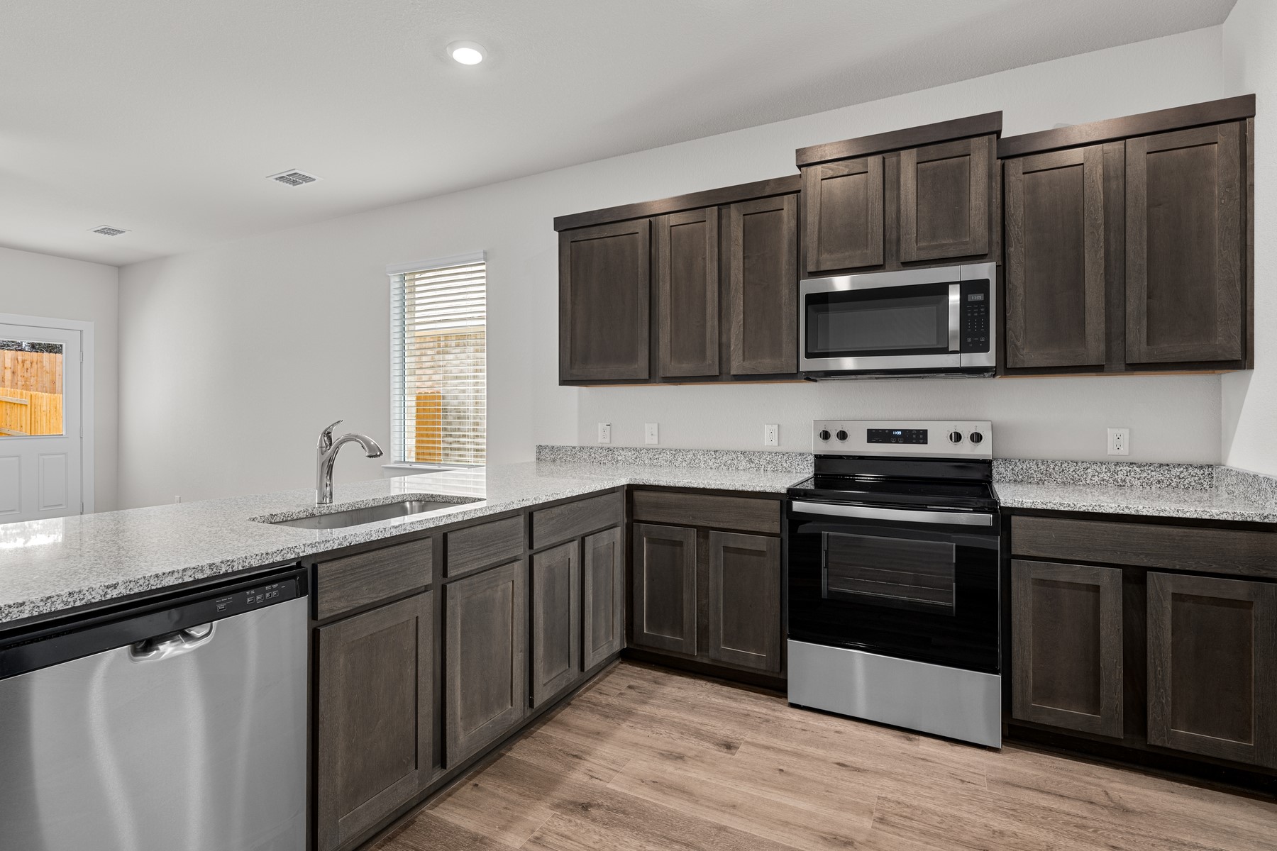 733 Layton Court Seagoville TX 75159