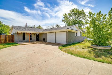344 Shady Court Burleson TX 76028