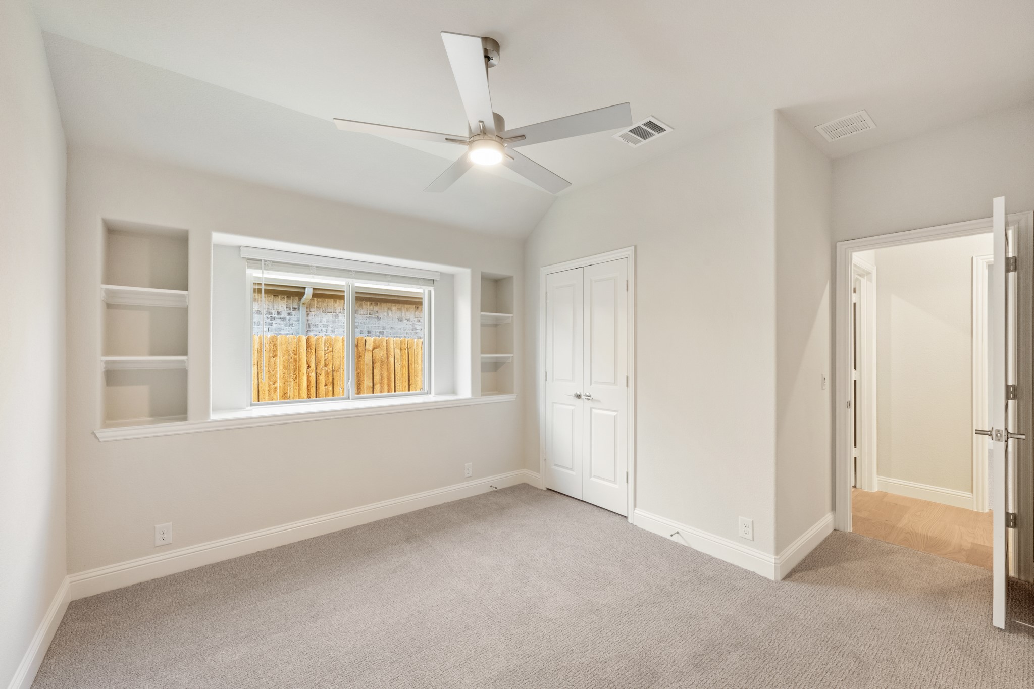204 Sweetwater Drive Commerce TX 75428